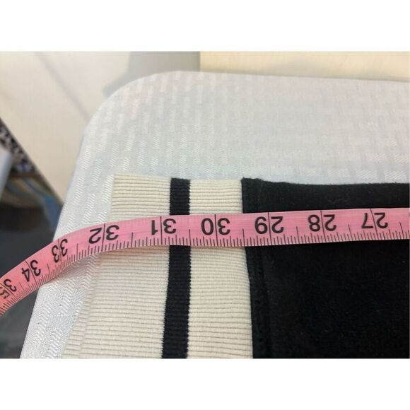 Lazy one mama bear pajamas sleep hoodie lg/xl (discoloration) rn#108585 - Picture 10 of 12